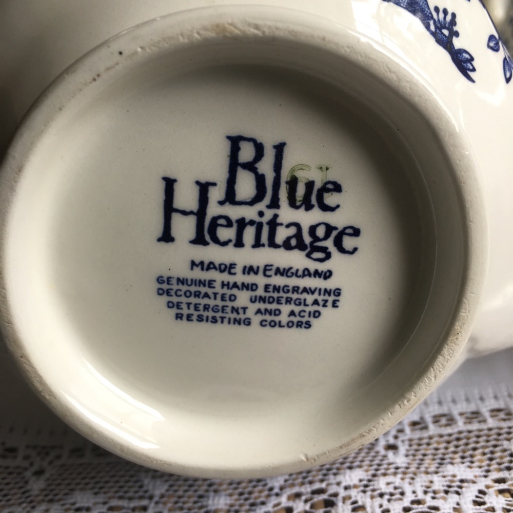 WEDGWOOD Blue Heritage Porcelain Dinnerware - Picture 2 of 5